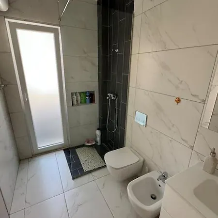 Apartment Flora Tirana